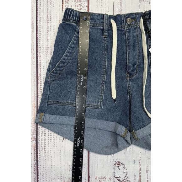 Judy Blue Cuffed Jogger Shorts Women's Size M High Waist Moisture Control NWT - Picture 6 of 8